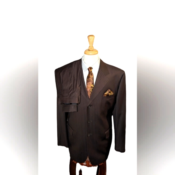 Men's suit